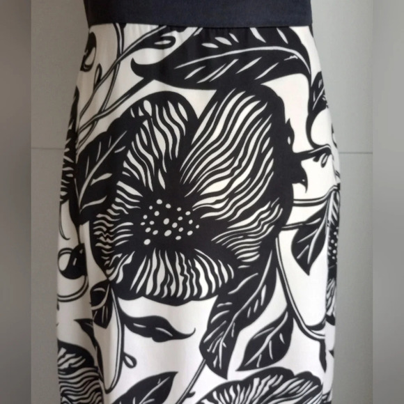 WHBM Black White Tropical Floral Bold Print Long Gown A-Line Strapless Gown Sz 2 - Picture 4 of 16